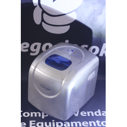 Pequena máquina fazer gelo